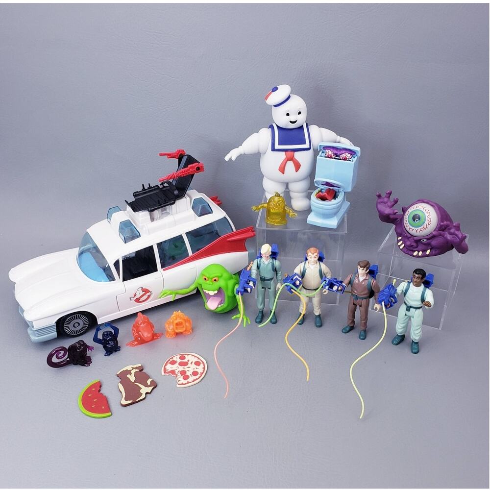 Lot of Real Ghostbusters Retro Action Figures 2020 Ecto-1, Ghosts, Stay Puft